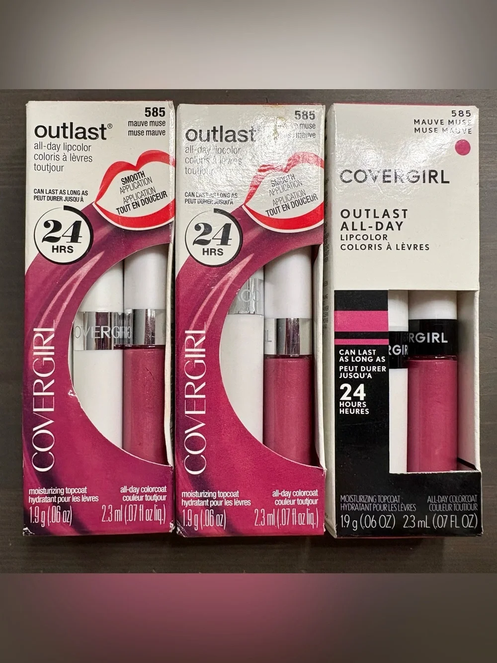 NEW IN BOX-COVERGIRL Outlast All-Day Lipcolor in Mauve Muse (585)